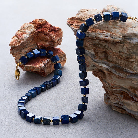✨ Azuralis™ | Collier géométrique en lapis-lazuli | Nathy Boutiques